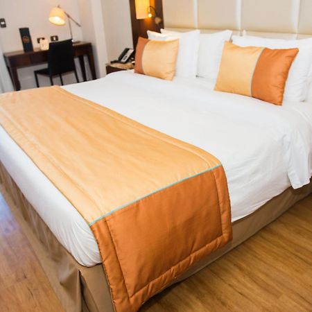 Royal Atlântica Macaé Hotel Esterno foto