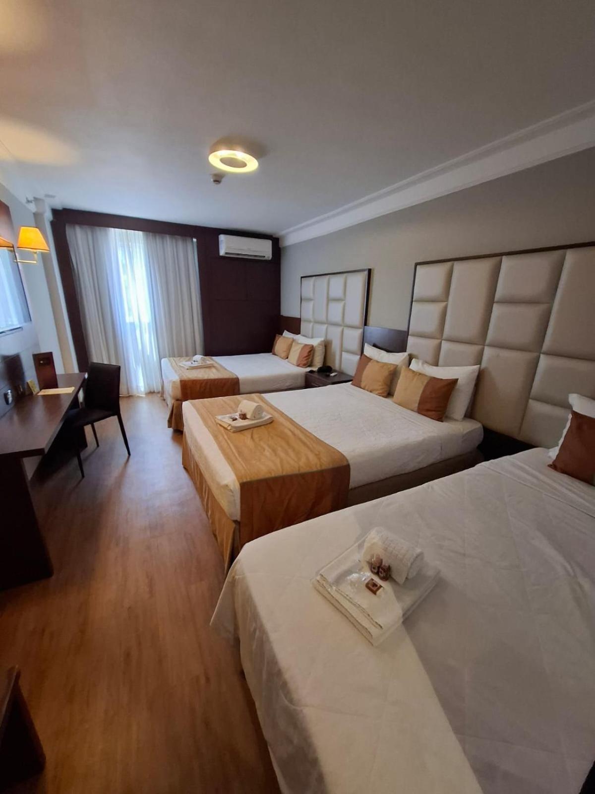 Royal Atlântica Macaé Hotel Esterno foto